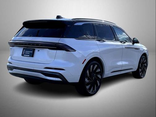 2026 Lincoln Nautilus Black Label