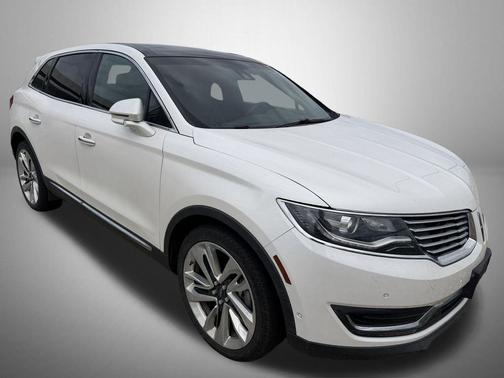 White Platinum Clearcoat Metallic 2018 Lincoln MKX Reserve