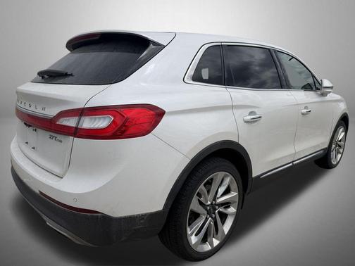 White Platinum Clearcoat Metallic 2018 Lincoln MKX Reserve