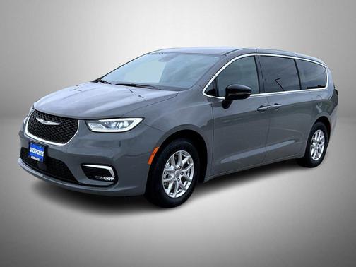 Ceramic Gray Clearcoat 2025 Chrysler Pacifica L