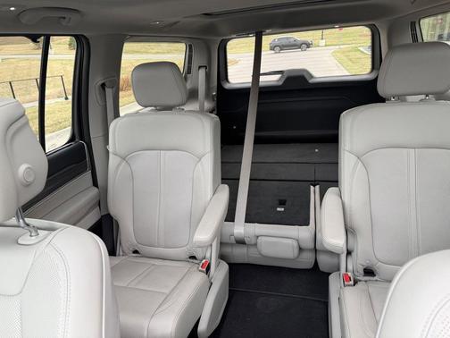 River Rock 2024 Jeep Wagoneer Series II 4x4