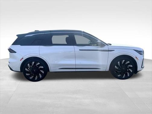 2025 Lincoln Nautilus Black Label