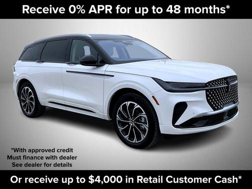 White Platinum Metallic Tri-Coat 2026 Lincoln Nautilus Reserve