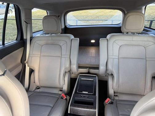 2020 Lincoln Aviator Reserve AWD