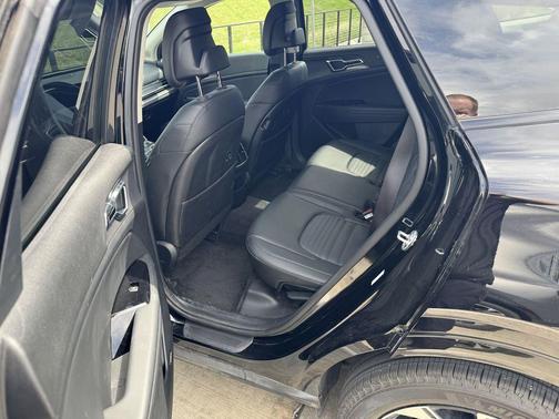 Ebony Black 2025 Kia Sportage SX-Prestige