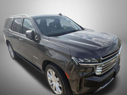 Graywood Metallic 2021 Chevrolet Tahoe 4WD High Country