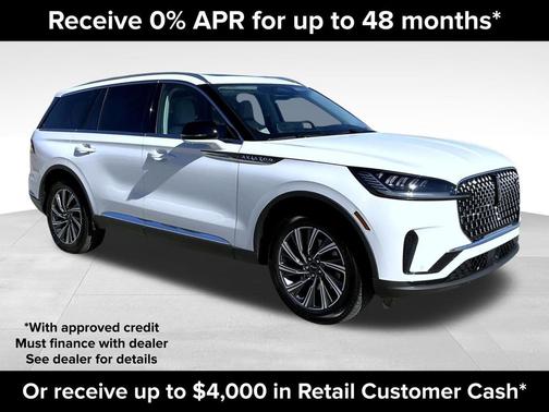 Pristine White Metallic Tri-Coat 2026 Lincoln Aviator Premiere