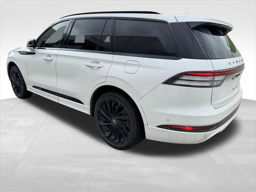 2023 Lincoln Aviator Black Label AWD