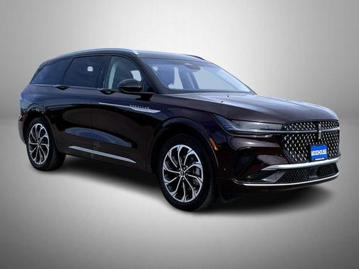 2024 Lincoln Nautilus Reserve