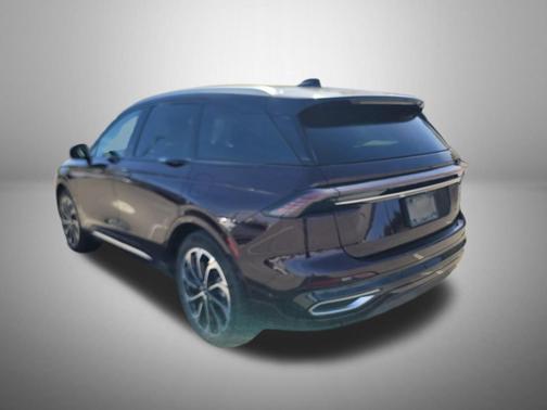 2024 Lincoln Nautilus Reserve