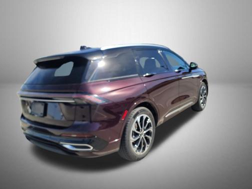 2024 Lincoln Nautilus Reserve