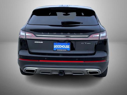 2020 Lincoln Nautilus Black Label