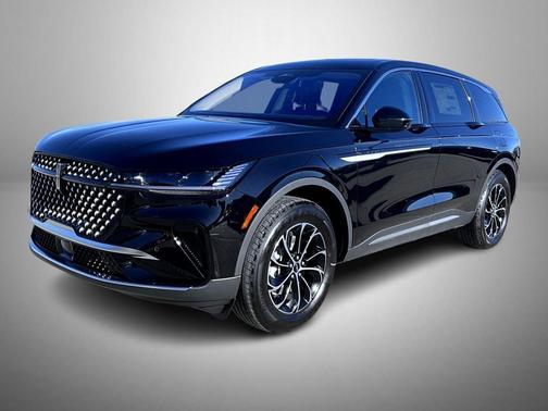 Infinite Black Metallic Clearcoat 2026 Lincoln Nautilus Premiere