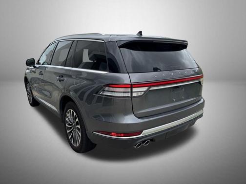 Asher Gray Metallic Clearcoat 2023 Lincoln Aviator Standard AWD