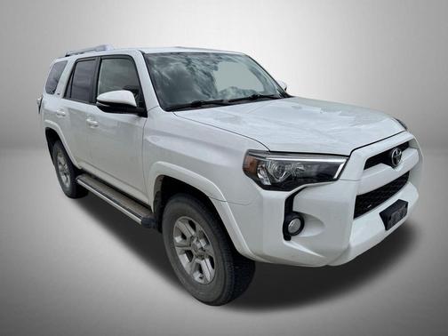 Super White 2018 Toyota 4Runner SR5 Premium