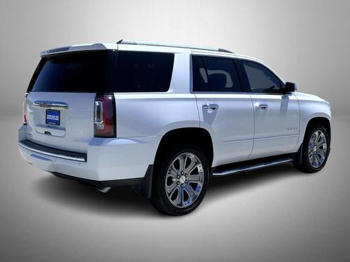 White Frost Tricoat 2016 GMC Yukon Denali