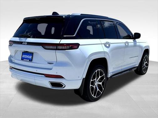 2024 Jeep Grand Cherokee Summit
