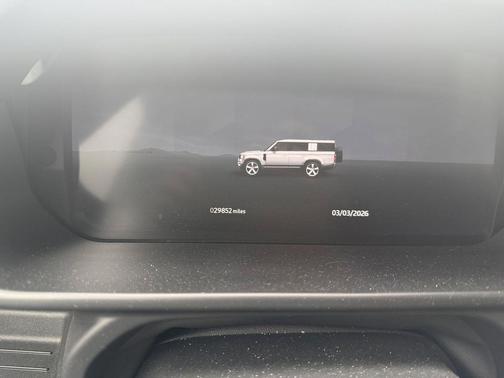 2023 Land Rover Defender 130 SE