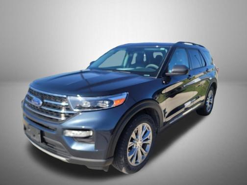 Stone Blue Metallic 2022 Ford Explorer XLT