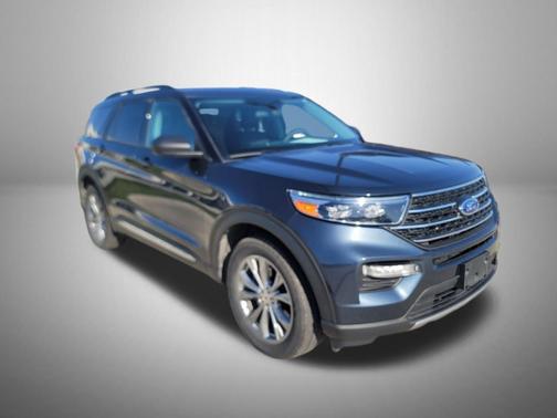 Stone Blue Metallic 2022 Ford Explorer XLT