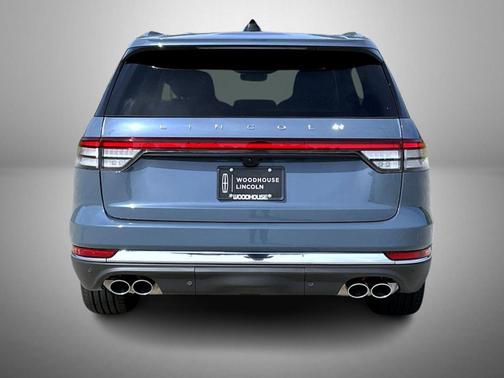 Whisper Blue Metallic Clearcoat 2026 Lincoln Aviator Reserve AWD