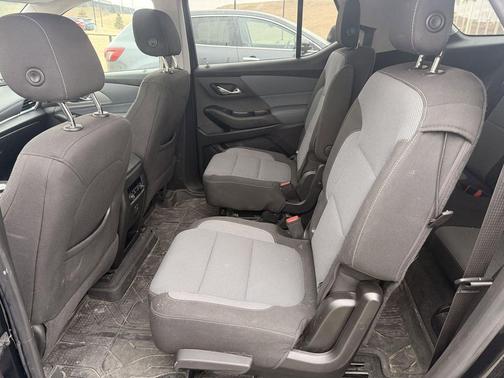 2018 Chevrolet Traverse LT Cloth