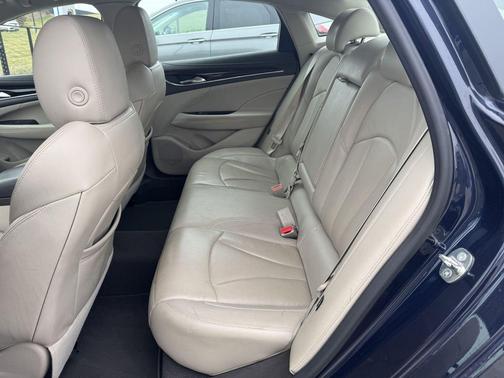 2017 Buick LaCrosse Premium