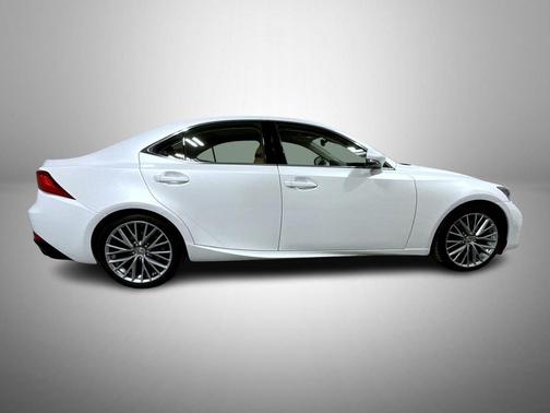 2017 Lexus IS 300 Base