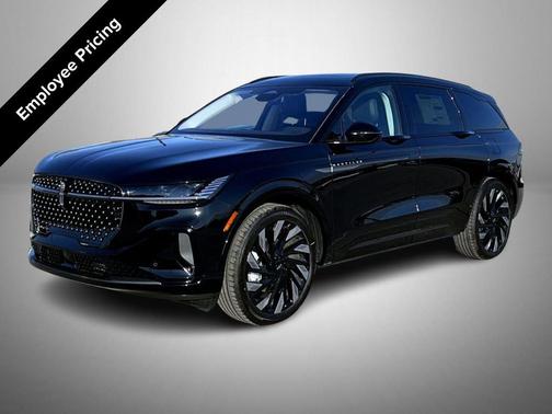 Infinite Black Metallic Clearcoat 2026 Lincoln Nautilus Reserve