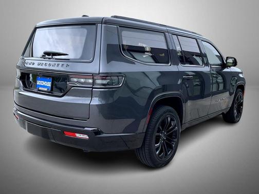 Baltic Gray Metallic Clearcoat 2024 Jeep Grand Wagoneer Series II 4x4
