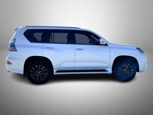 Starfire Pearl 2021 Lexus GX 460 Premium