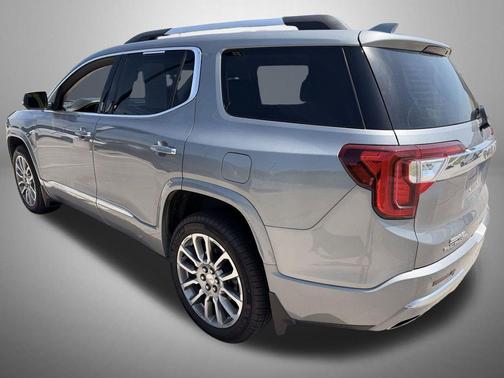 Sterling Metallic 2023 GMC Acadia Denali