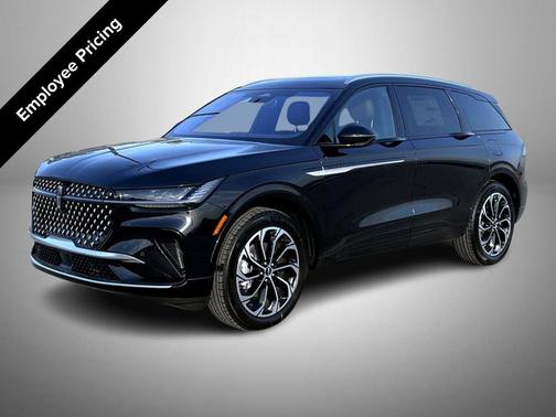 Infinite Black Metallic Clearcoat 2026 Lincoln Nautilus Reserve