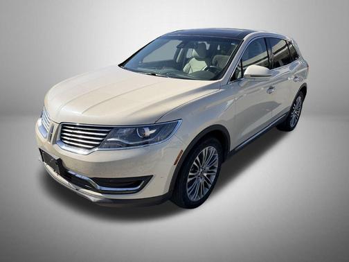 Ceramic White 2018 Lincoln MKX Reserve