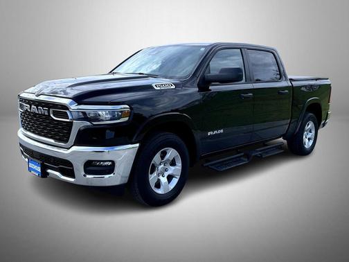 Diamond Black Crystal Pearlcoat 2025 RAM 1500 Big Horn/Lone Star