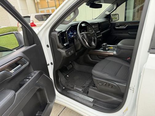 Summit White 2024 Chevrolet Silverado 1500 RST