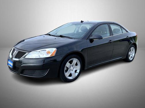 Carbon Black Metallic 2010 Pontiac G6 Base