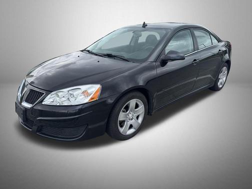 Carbon Black Metallic 2010 Pontiac G6 Base