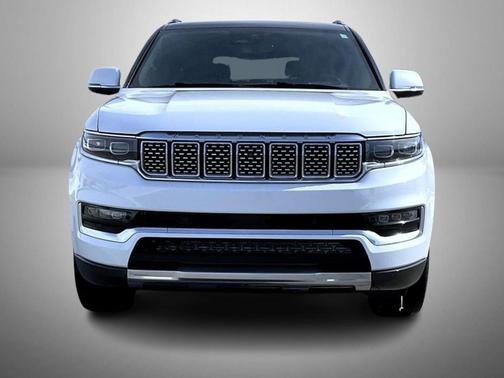 Diamond Black Crystal Pearlcoat 2022 Jeep Grand Wagoneer Series I 4x4