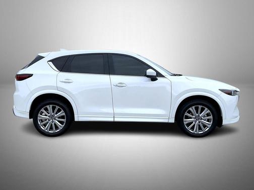 Rhodium White Metallic 2023 Mazda CX-5 2.5 Turbo Signature