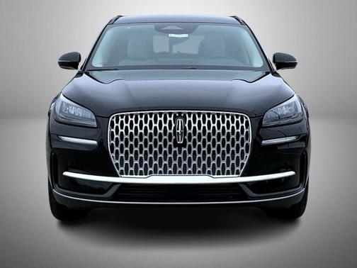 infinite black metallic clearcoat 2026 Lincoln Corsair Premiere