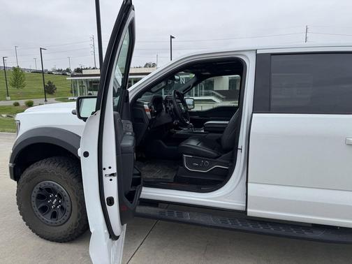 Oxford White 2023 Ford F-150 Raptor