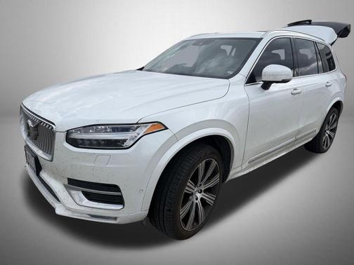 Crystal White Metallic 2020 Volvo XC90 T6 Inscription