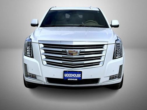 Crystal White Tricoat 2020 Cadillac Escalade ESV Platinum