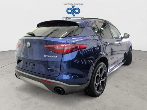 2022 Alfa Romeo Stelvio Ti