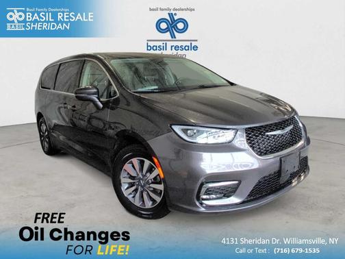 2022 Chrysler Pacifica Hybrid Touring L