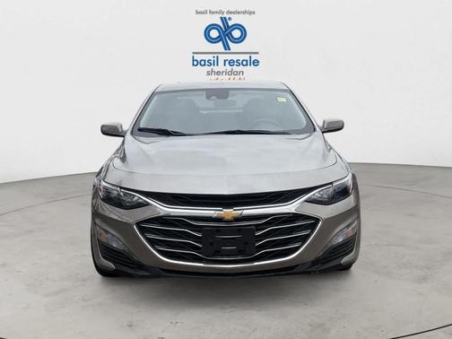 Mineral Gray Metallic 2025 Chevrolet Malibu LT