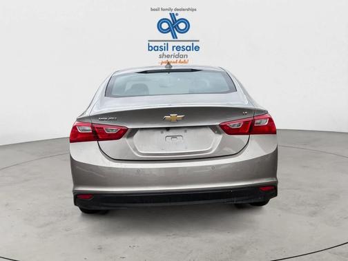 Mineral Gray Metallic 2025 Chevrolet Malibu LT