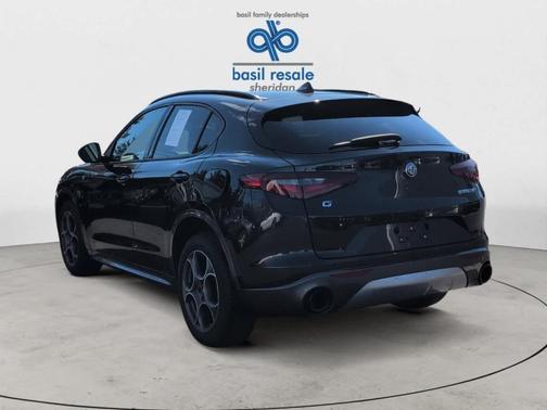 2022 Alfa Romeo Stelvio Ti