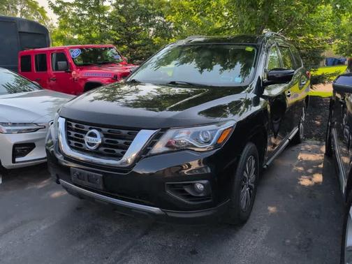 2019 Nissan Pathfinder SL